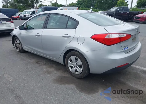 2015 Kia Forte Lx из США, поврежденный, VIN KNAFK4A63F5337754